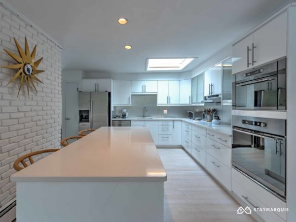 Hamptons Home 1020621