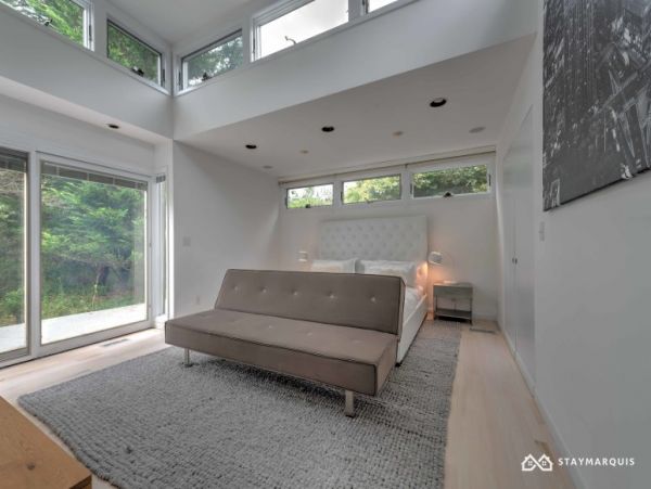 Hamptons Home 1020621