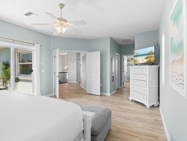 Holmes Beach Vacation Home With Private Heated Pool
