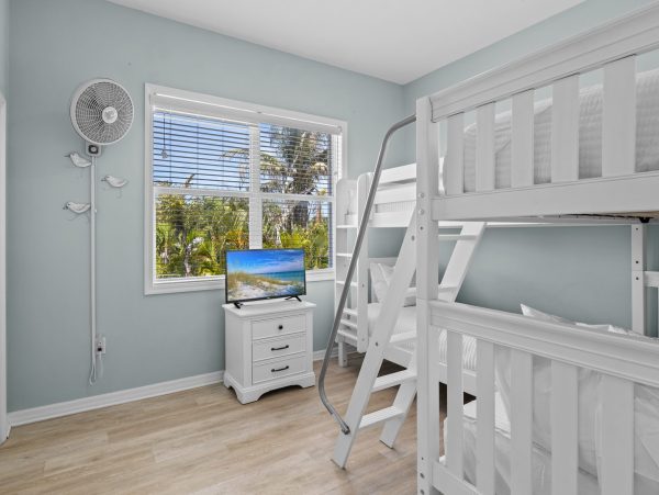 Holmes Beach Vacation Home With Private Heated Pool