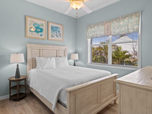 Holmes Beach Vacation Home With Private Heated Pool