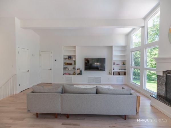 Hamptons Home 1020627