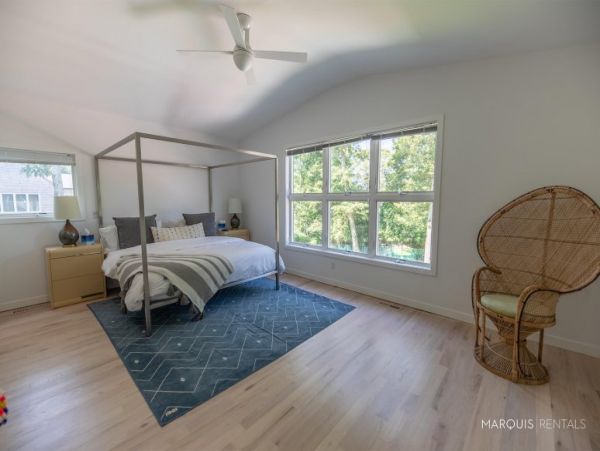 Hamptons Home 1020627