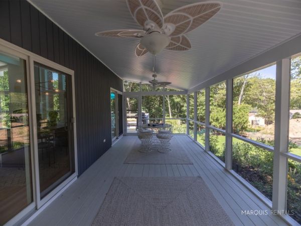 Hamptons Home 1020627