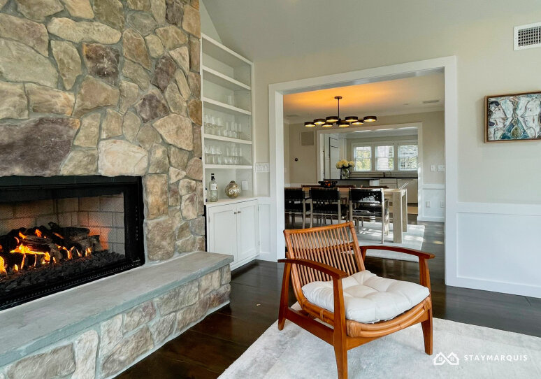 Hamptons Home 1020628