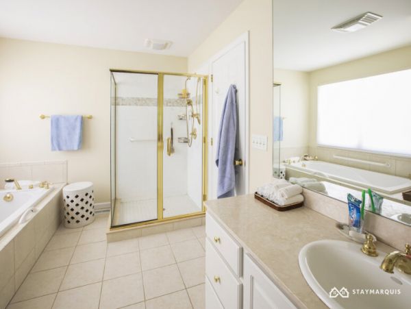 Hamptons Home 1020629