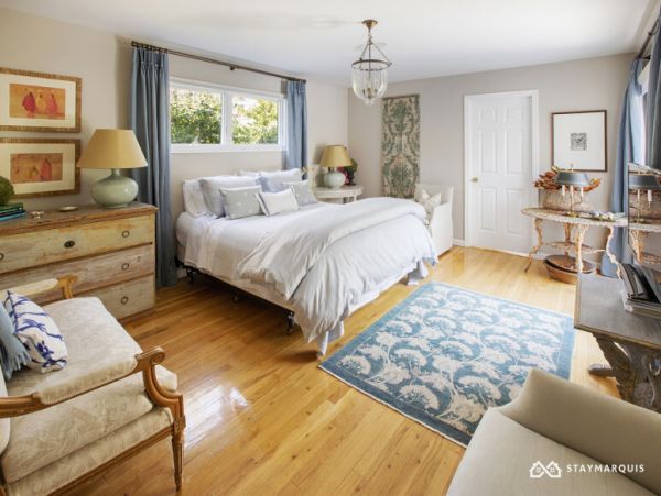 Hamptons Home 1020629