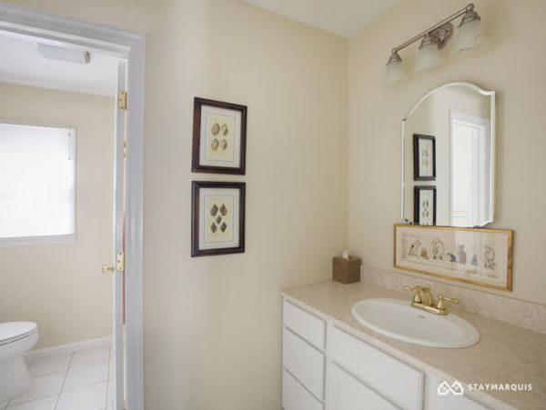 Hamptons Home 1020629