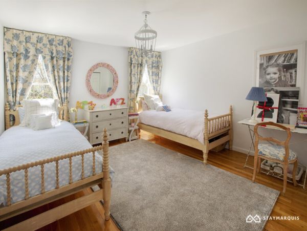 Hamptons Home 1020629