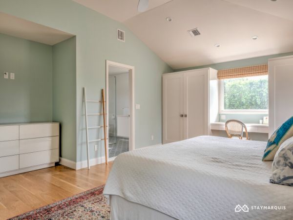 Hamptons Home 1020631
