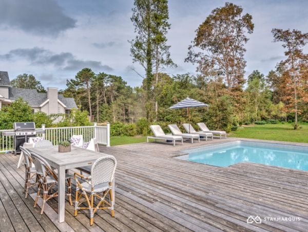 Hamptons Home 1020631