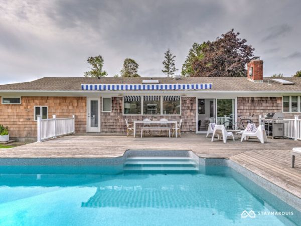 Hamptons Home 1020631