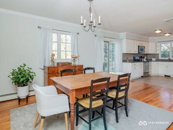 Hamptons Home 1020632