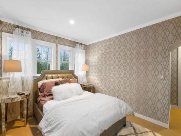 Hamptons Home 1020633