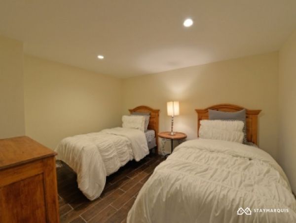 Hamptons Home 1020633