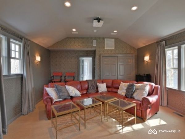 Hamptons Home 1020633