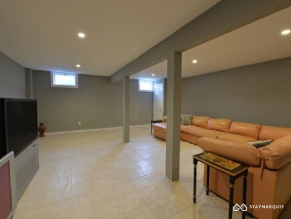 Hamptons Home 1020633