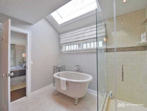 Hamptons Home 1020633