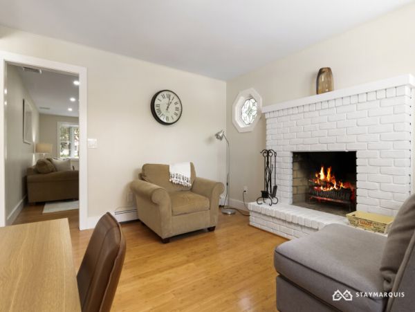 Hamptons Home 1020634