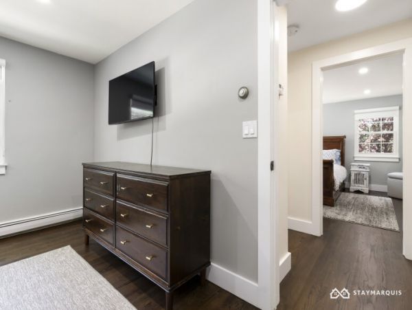 Hamptons Home 1020634