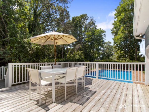 Hamptons Home 1020634