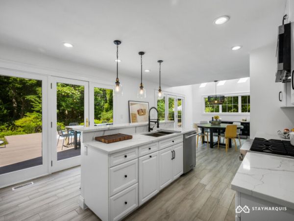 Hamptons Home 1020635