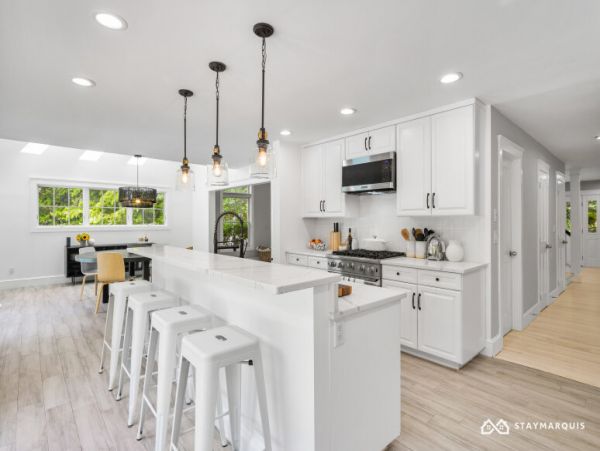 Hamptons Home 1020635