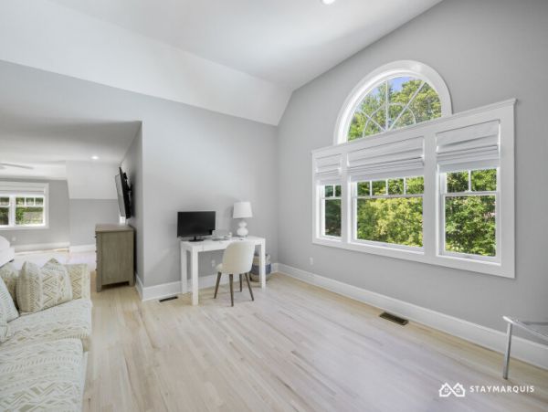Hamptons Home 1020635