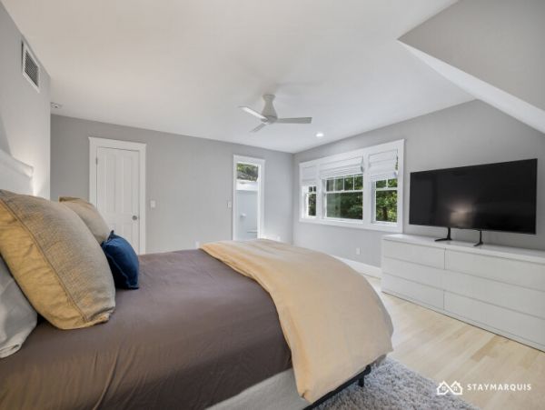 Hamptons Home 1020635