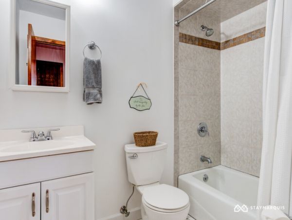 Hamptons Home 1020637