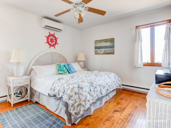 Hamptons Home 1020637