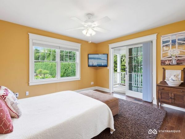 Hamptons Home 1020638