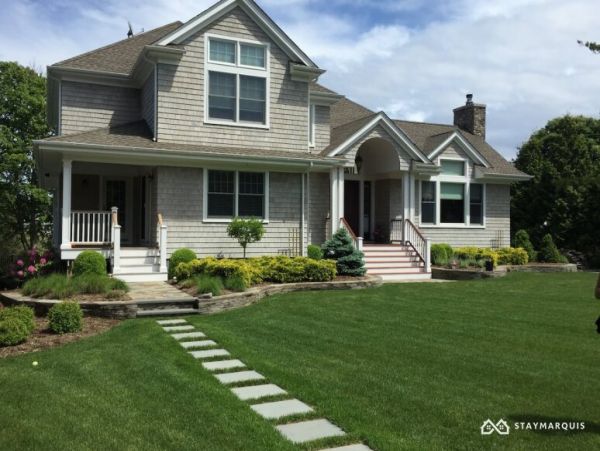 Hamptons Home 1020638
