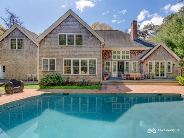 Hamptons Home 1020640