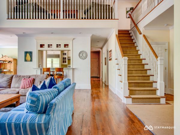 Hamptons Home 1020640