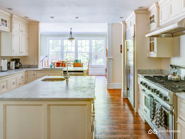 Hamptons Home 1020640