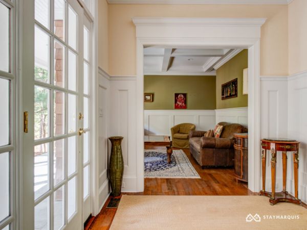 Hamptons Home 1020640