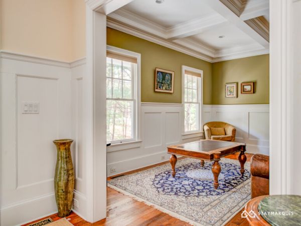 Hamptons Home 1020640