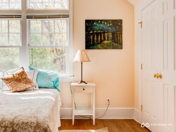 Hamptons Home 1020640