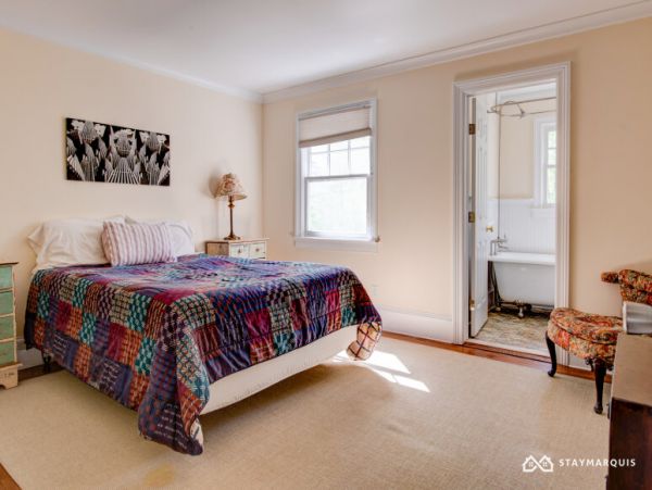 Hamptons Home 1020640