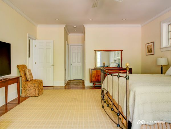 Hamptons Home 1020640