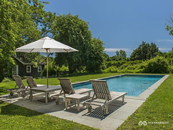 Hamptons Home 1020643
