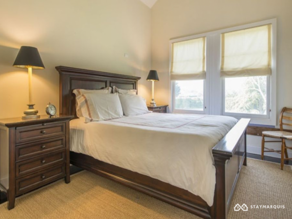 Hamptons Home 1020643