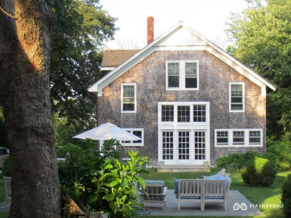 Hamptons Home 1020643