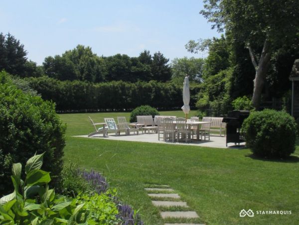 Hamptons Home 1020643
