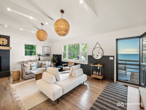 Hamptons Home 1020648