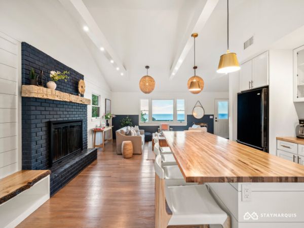 Hamptons Home 1020648