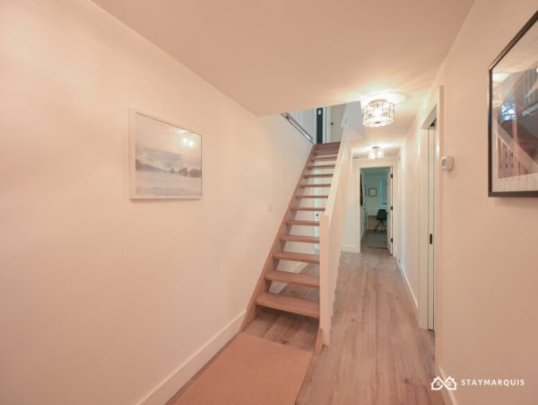 Hamptons Home 1020648