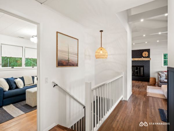 Hamptons Home 1020648