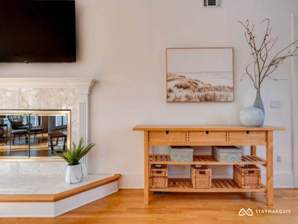 Hamptons Home 1020651